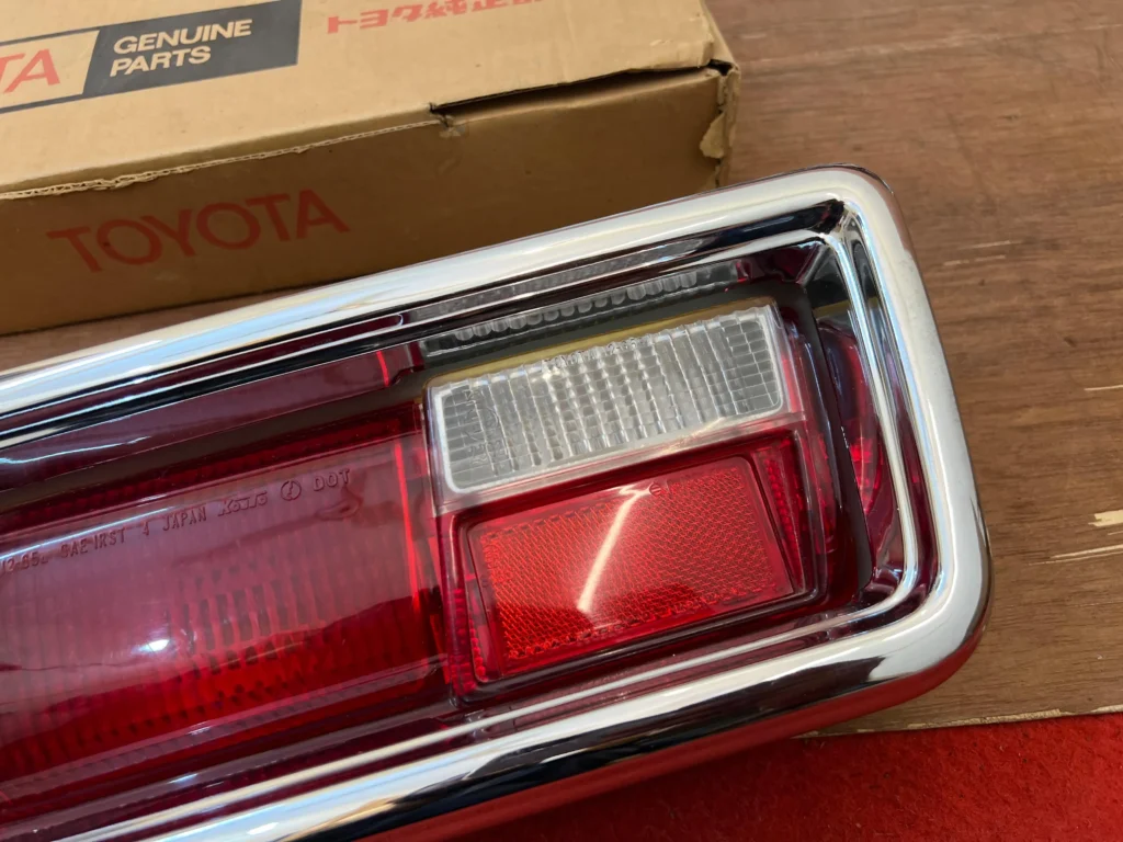 Corolla ke30 te31 NOS OEM tail light left side (4)