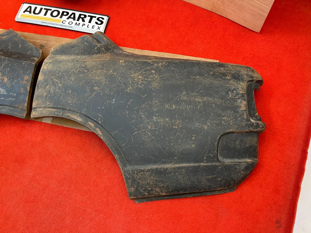 Corona 1971 1972 1973 Rt80 rear fender quarter panels L+R (4)
