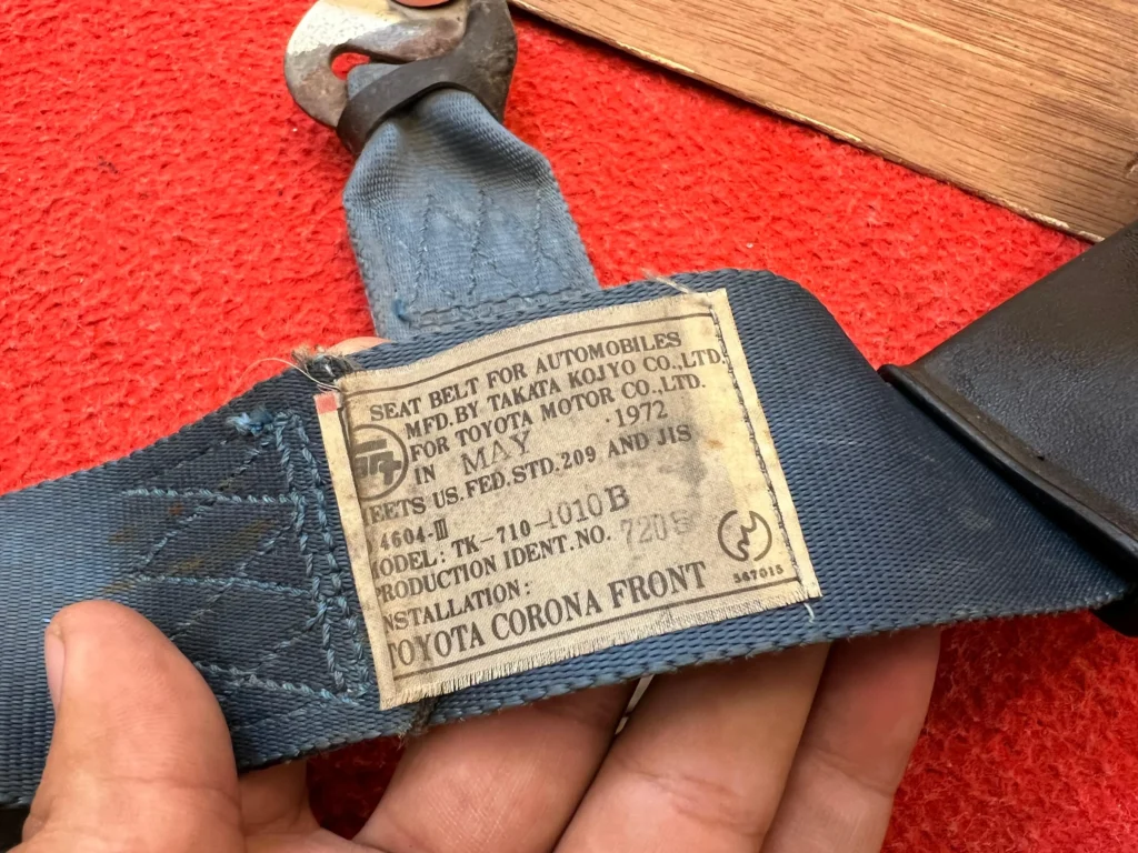 Corona #RT80 #RT81 #RT83 #RT84 Blue Seat belts3