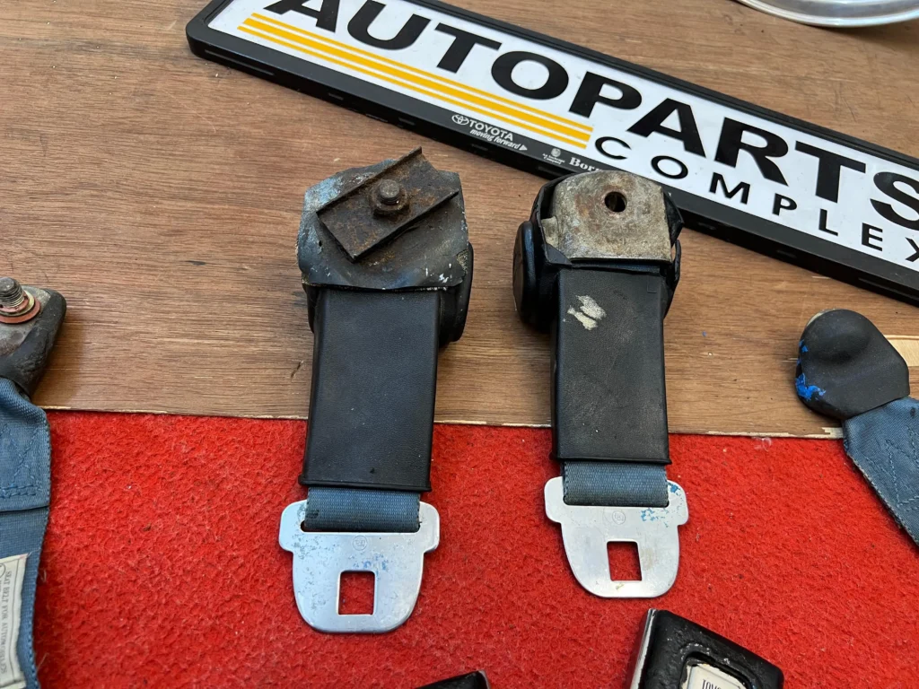 Corona #RT80 #RT81 #RT83 #RT84 Blue Seat belts7