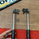 Cressida 1986 - 1988 Bonnet lift struts support assembly (2)