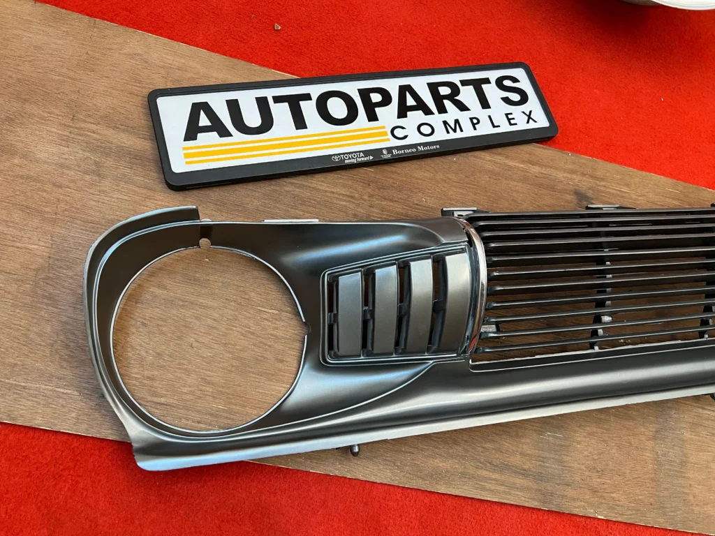 Datsun 120y B210 JDM front grille 2