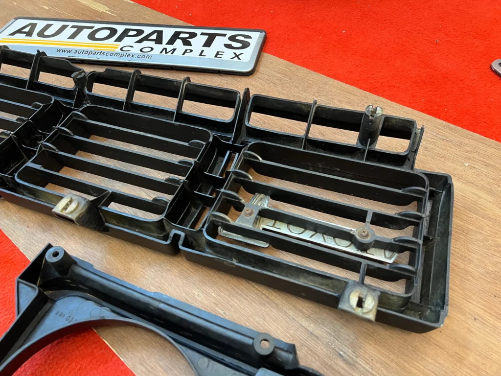 Hilux pickup 1979 1980 1981 4wd grille (8)