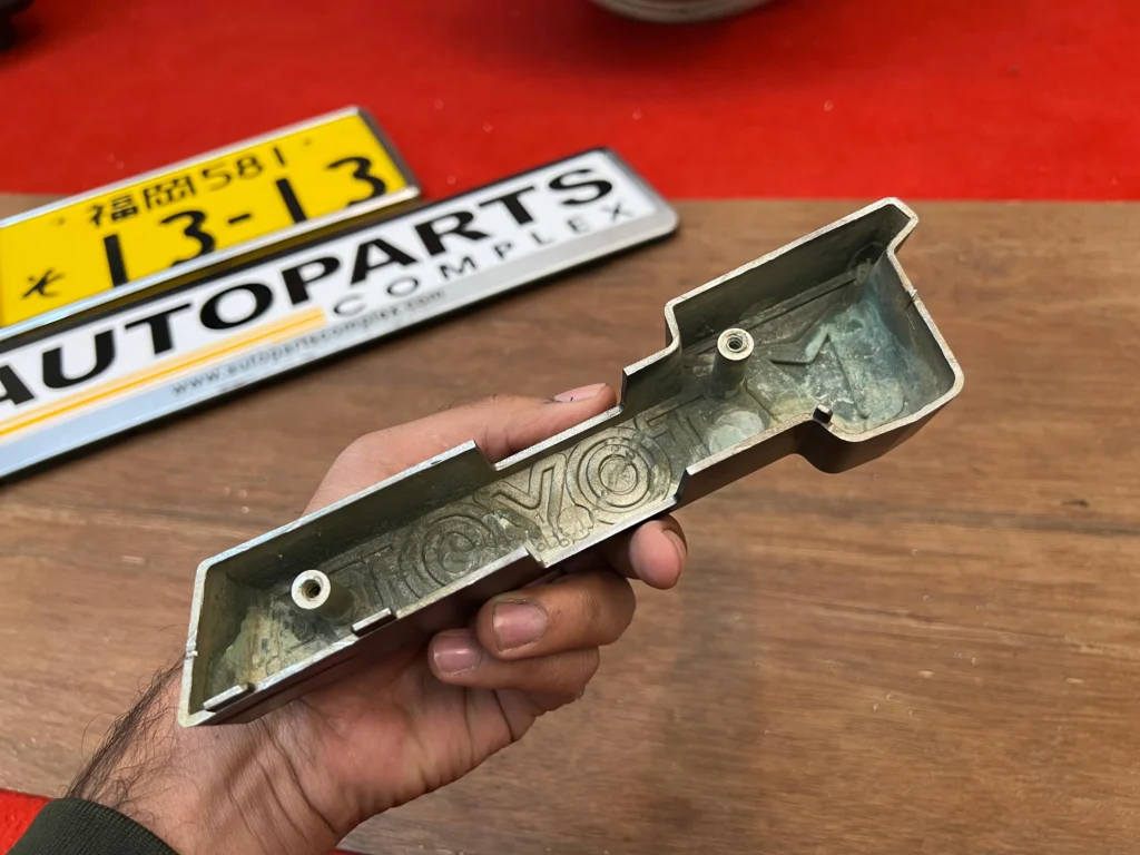 Hilux pickup 1982 1983 4WD grille Toyota badge RN30 Rn40 ln46 (4)