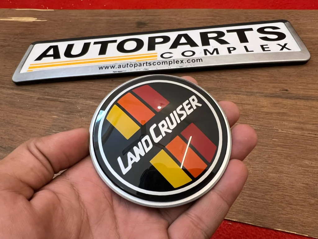 Land Cruiser universal old-school grille badge (1)