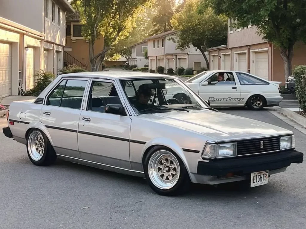 NOS OEM JDM KE70 Corolla 1982 headlights pair1