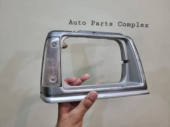 Starlet KP60 KP61 mk3 headlight bezel 2