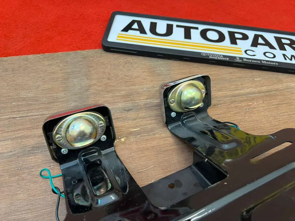 TOYOTA LAND CRUISER FJ40 BJ40 BJ42 BJ41 LICENSE PLATE ASSEMBLY5