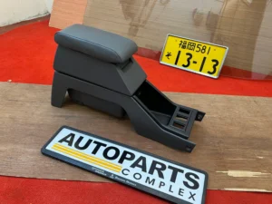 Toyota 1984 - 1988 4runner Pickup OEM Center armrest Console2