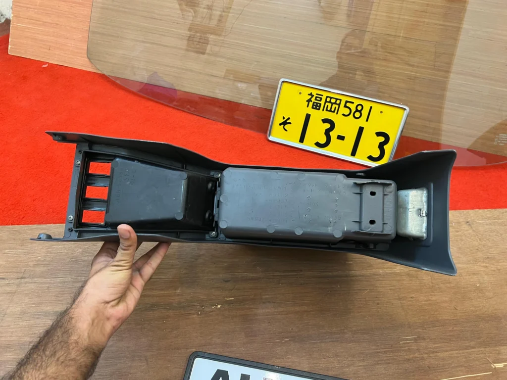 Toyota 1984 - 1988 4runner Pickup OEM Center armrest Console6