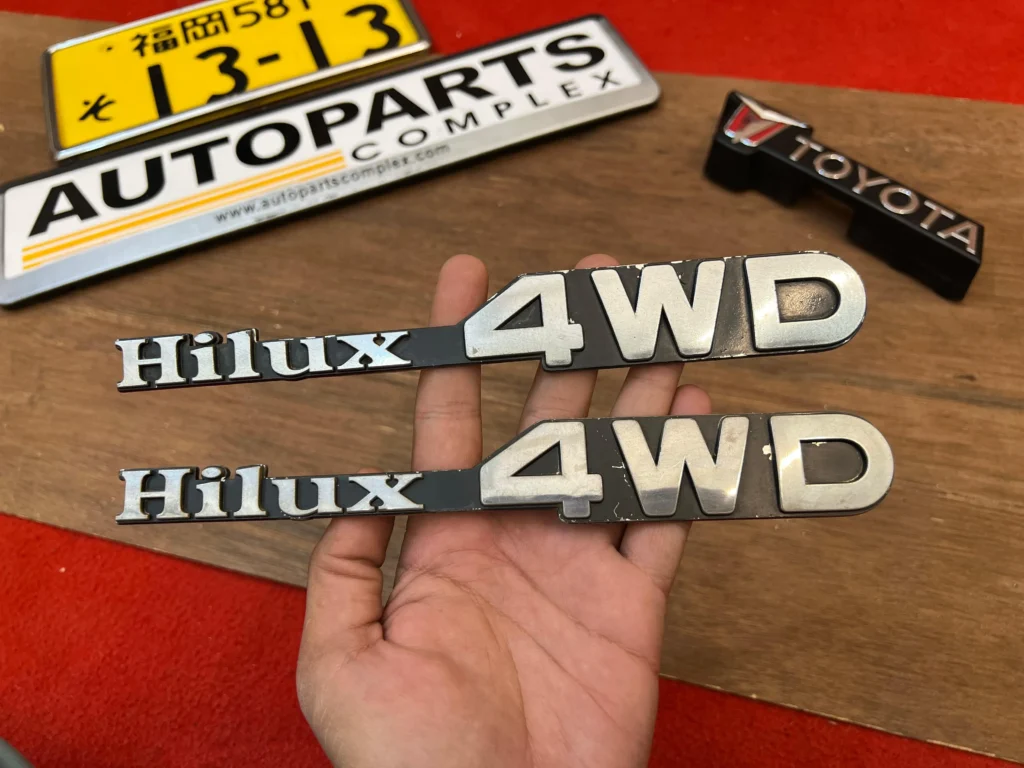 Toyota Hilux pickup 1979 - 1983 RN30 RN40 4WD fender badges (4)