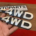 Toyota Hilux pickup rn36 rn46 ln46 rn35 4WD fender badges pair (3)