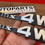 Toyota Hilux pickup rn36 rn46 ln46 rn35 4WD fender badges pair (4)