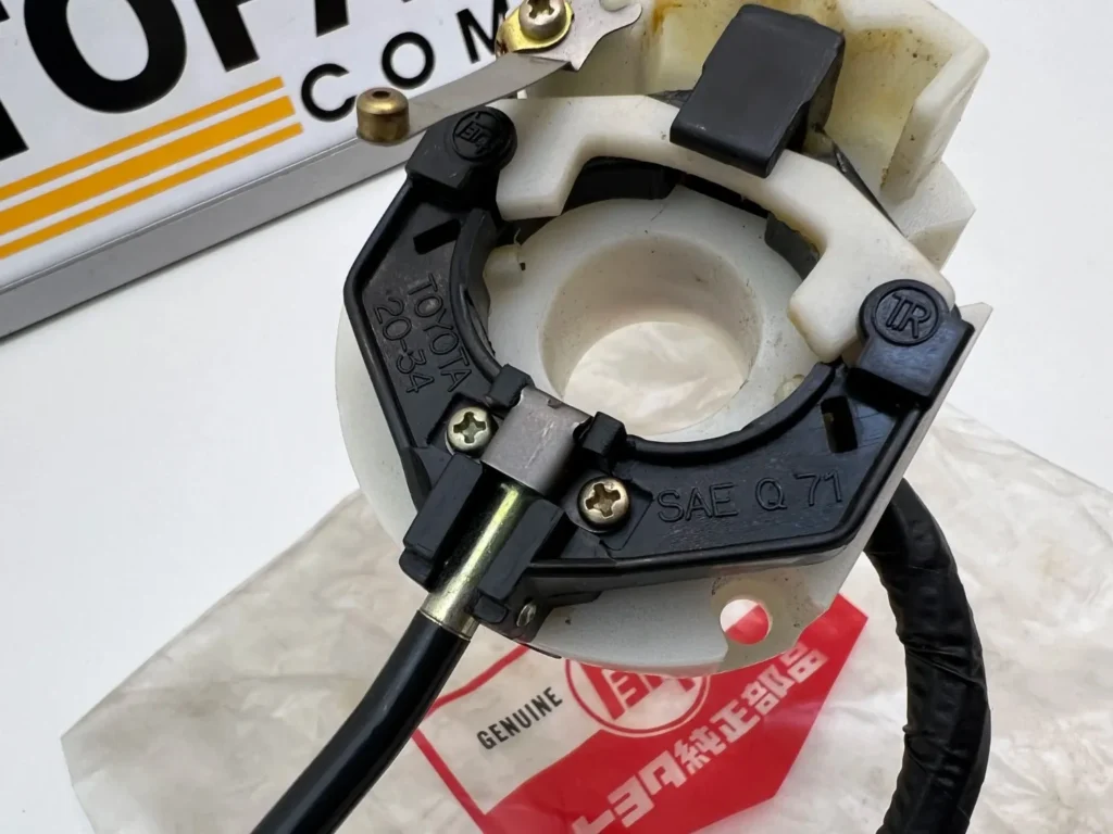 Corolla 1971 - 1974 TE21 TE27 TE28 TE26 LHD indicatorblinker switch assy (1)