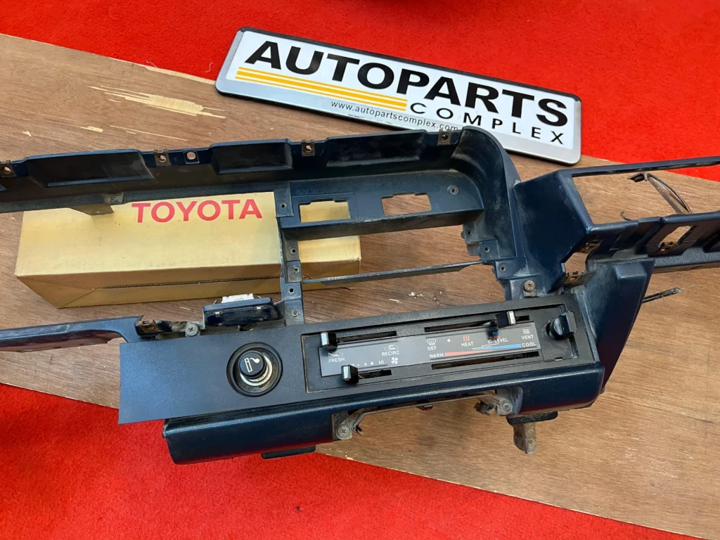 Corolla 1980 - 1983 LHD dashboard frame assembly in blue (2)