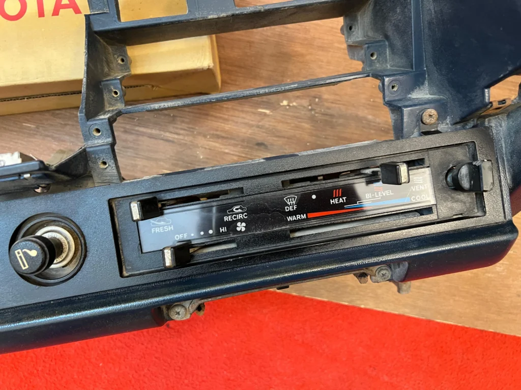 Corolla 1980 - 1983 LHD dashboard frame assembly in blue (5)