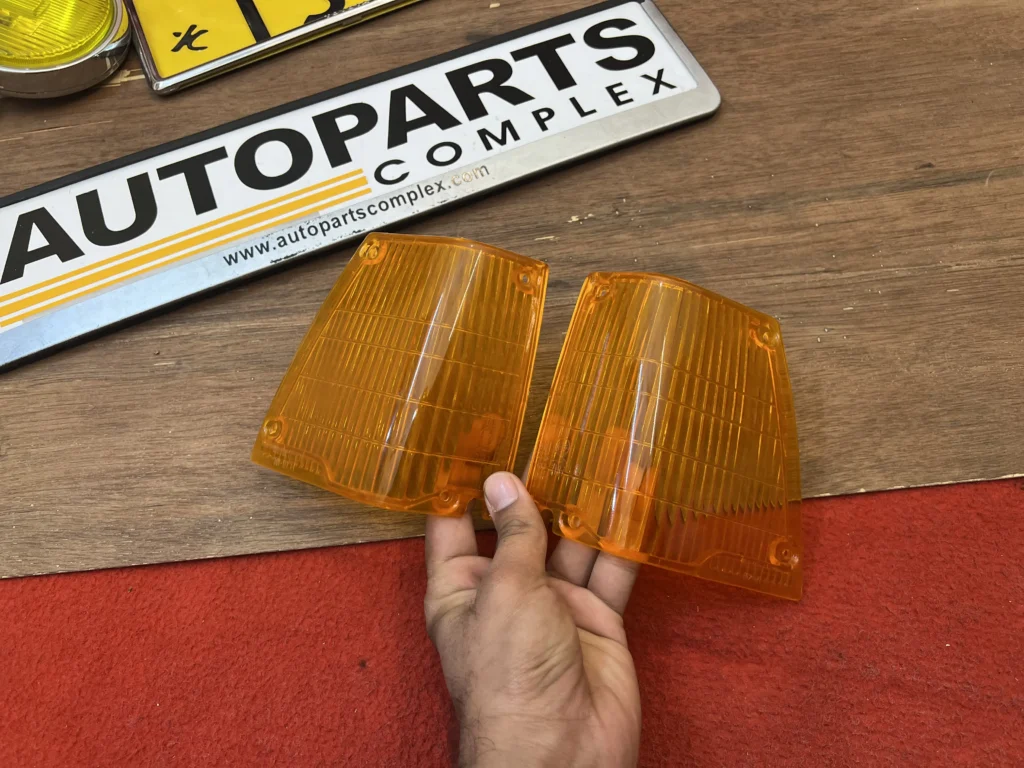 Corolla Ke70 1982 JDM amber parking light lenses pair (4)