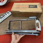 Corona 1979 1980 1981 RT130 Tt130 NOS OEM headlight bezels left side (8)