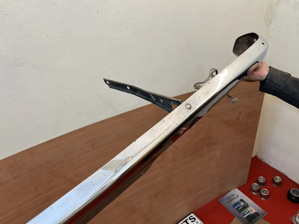 Datsun sunny 120y B310 JDM front chrome bumper (11)