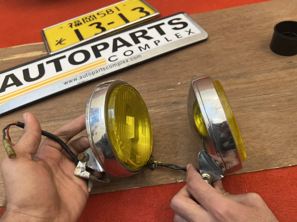 OEM IKI brand 5.5-inch vintage fog lamps (11)