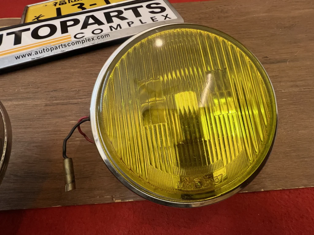 OEM IKI brand 5.5-inch vintage fog lamps (17)