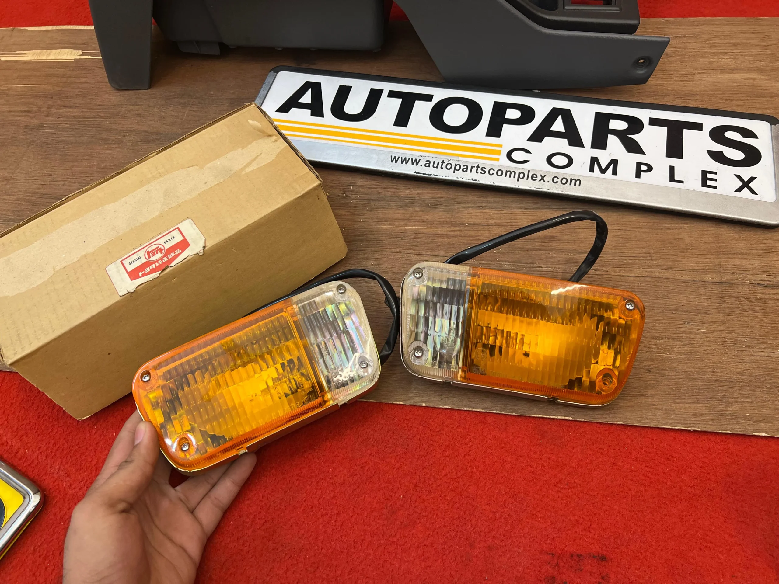 Sw20 Front Indicators Toyota Carina 1971 1972 1973 front bumper indicators (L+R) - Autoparts ...