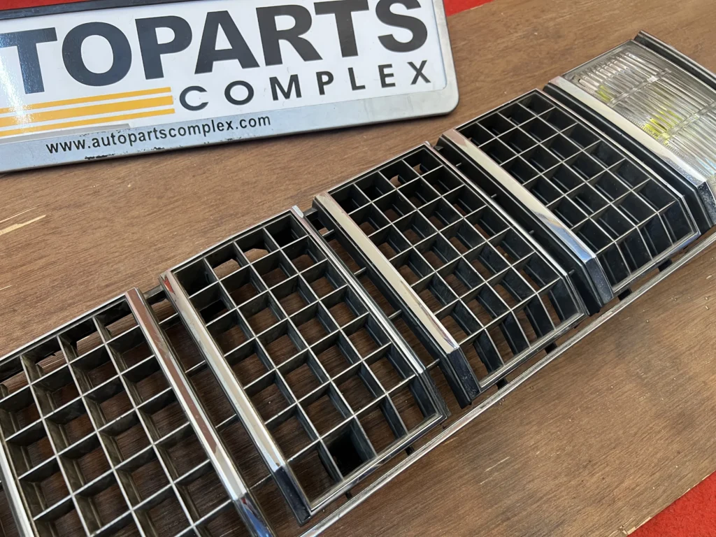 Toyota crown ms125 ms120 front grille (4)