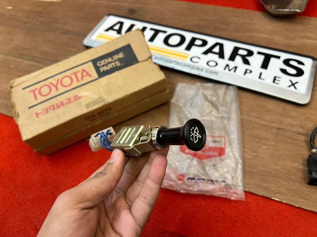 Windshield wiper switch for Toyota 1970s FJ40 Ta12 te27 ke20 (1)