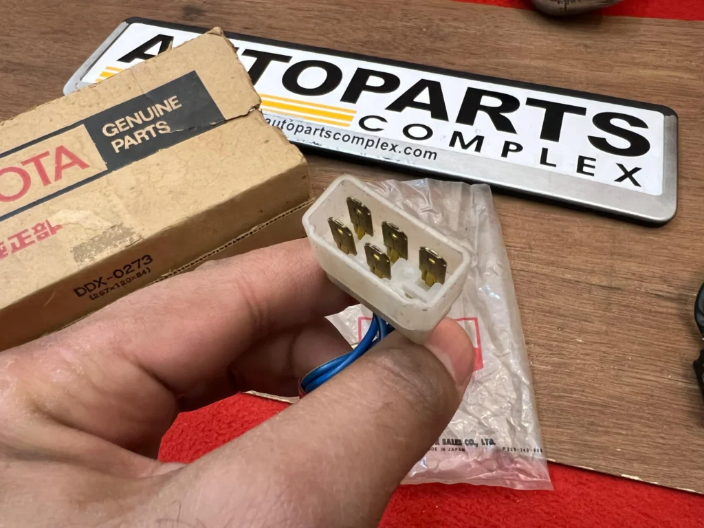 Windshield wiper switch for Toyota 1970s FJ40 Ta12 te27 ke20 (2)