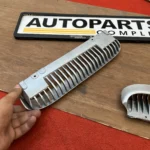 Corolla 1971 - 1974 ke20 Te27 wiper cowl vents pair (5)