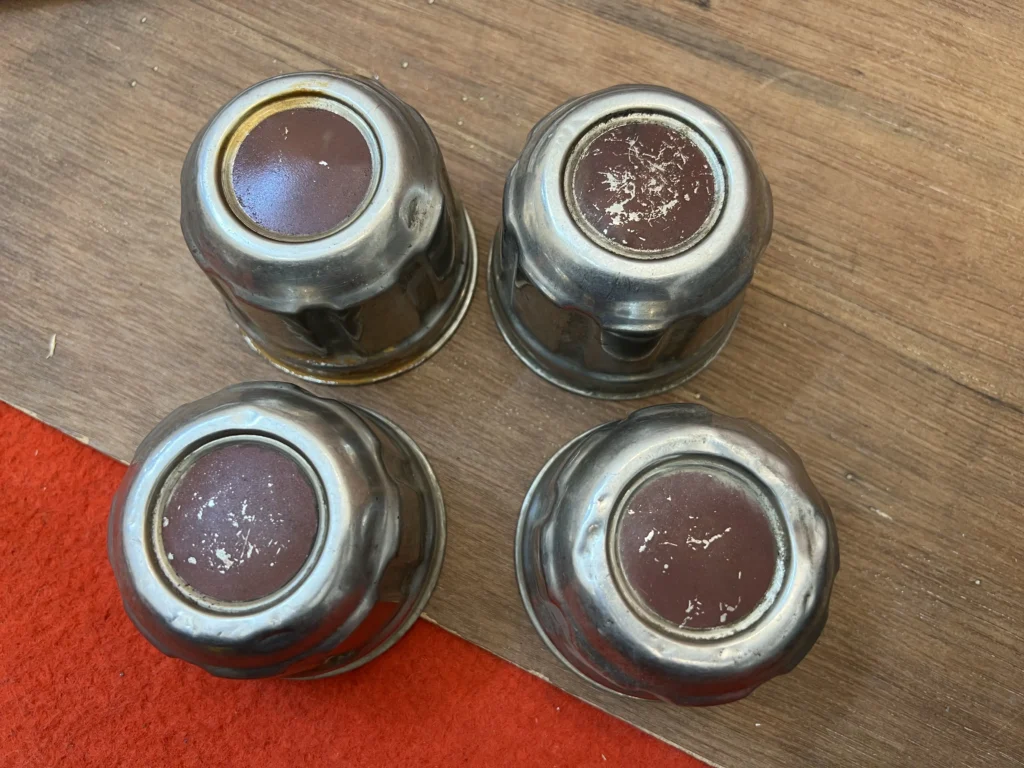 Corolla 1976 - 1983 ke30 ke70 wheel center caps set of 4 (4)