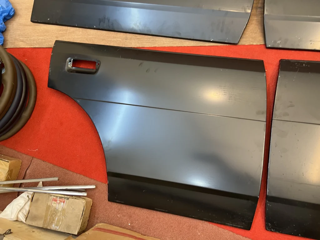 Corolla 1980 - 1983 sedanwagon door skins panels set (6)
