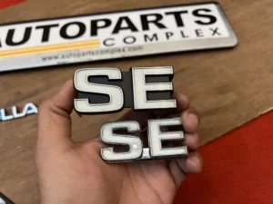 Corolla 1982 1983 JDM SE grille and trunk lid badges (2)