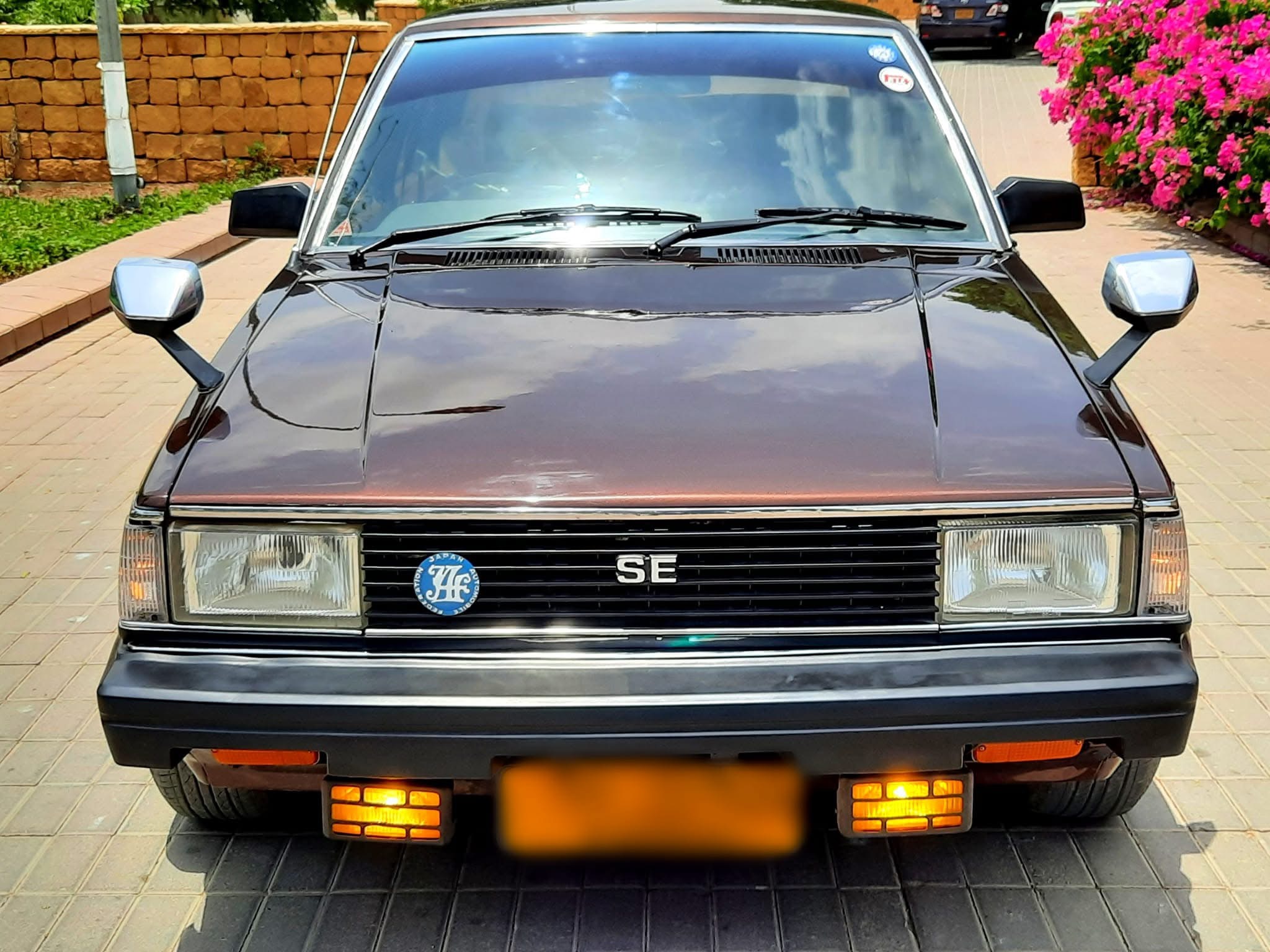 Corolla 1982 1983 JDM SE grille and trunk lid badges - Autoparts Complex