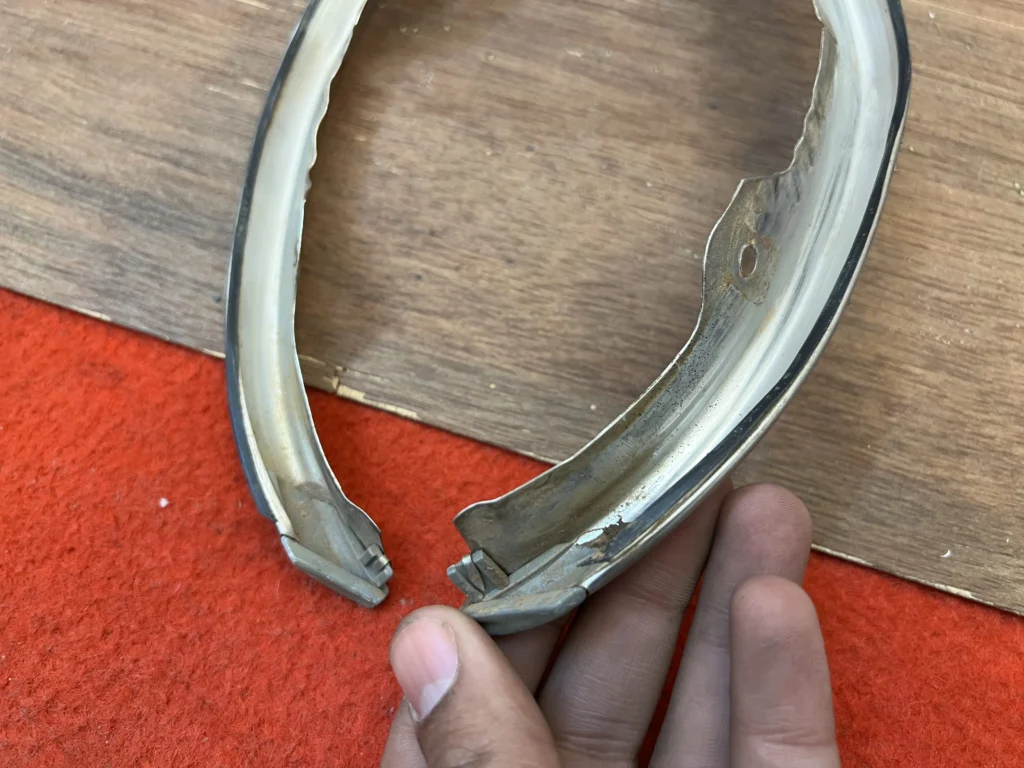 Corolla Ke30 Ke35 Ke36 Te31 Fender chrome trims pair (7)