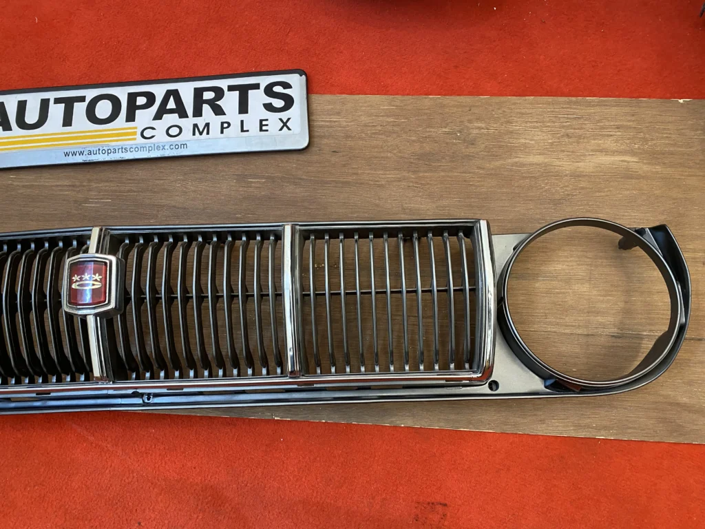 Corolla Ke30 ke55 ke50 front radiator grille 1977 1978 1979 (3)