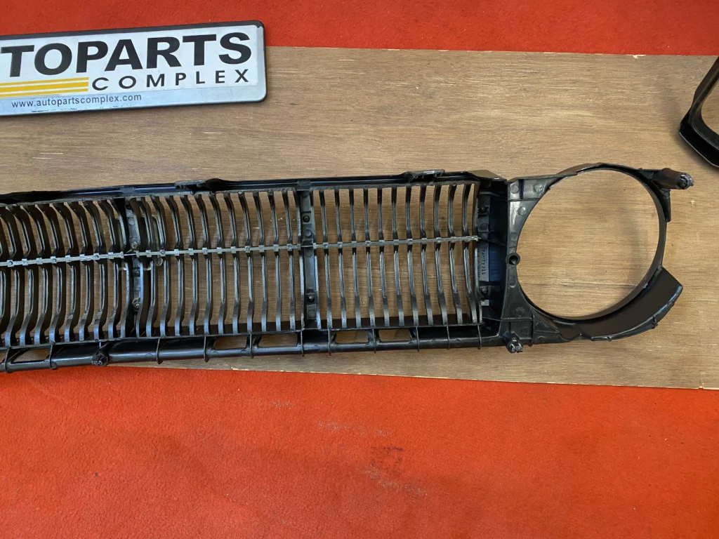 Corolla Ke30 ke55 ke50 front radiator grille 1977 1978 1979 (6)