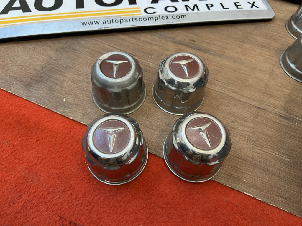 Corolla ke30 ke36 ke70 ae70 wheel center caps set of 4 (1)