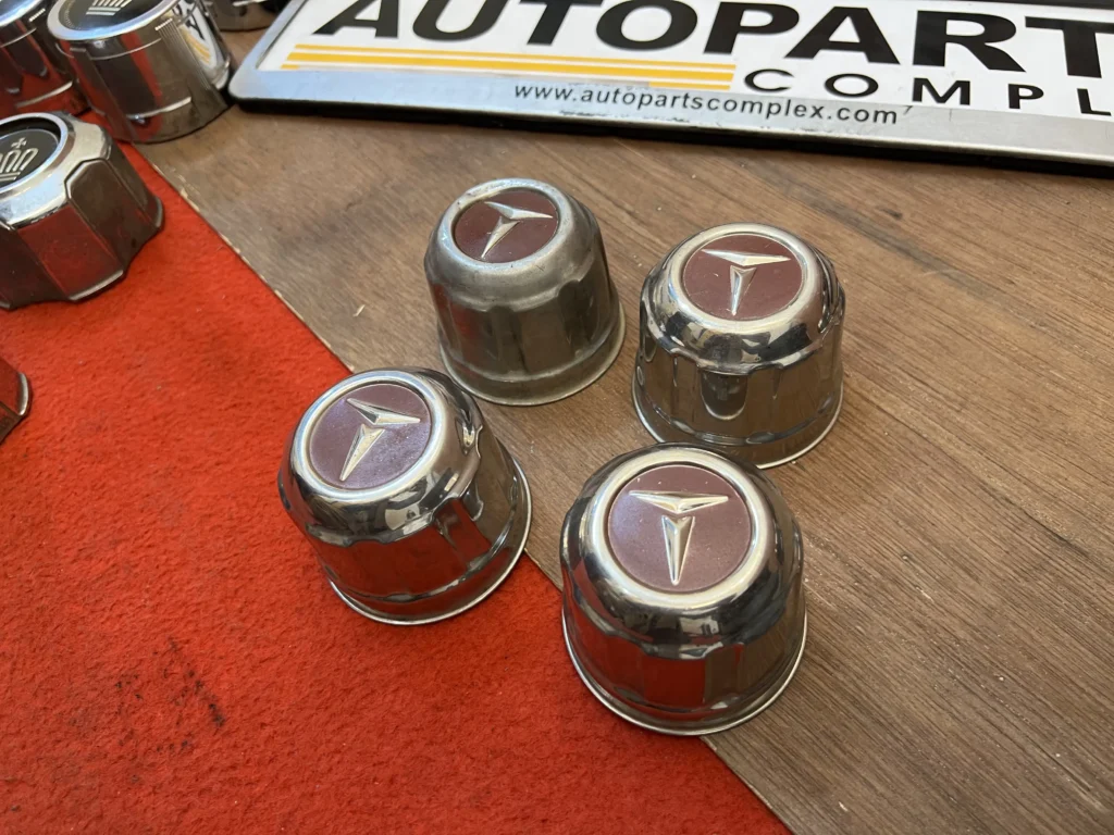 Corolla ke30 ke36 ke70 ae70 wheel center caps set of 4 (2)