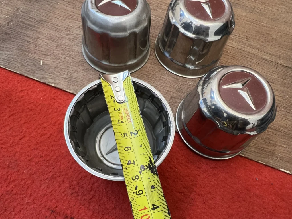 Corolla ke30 ke36 ke70 ae70 wheel center caps set of 4 (6)