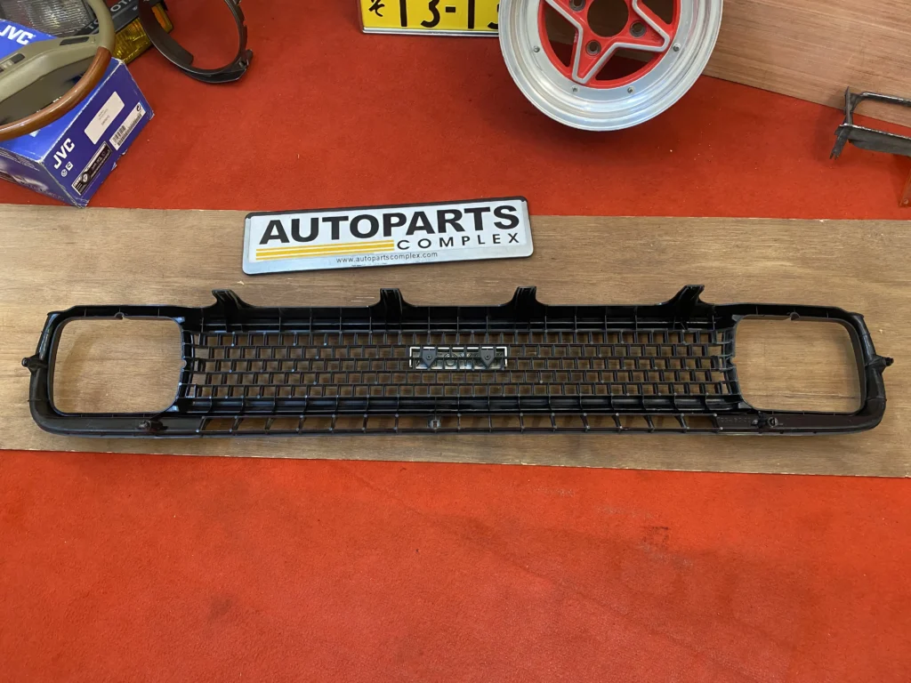 Corolla ke55 ke30 ke50 AUDM grille (5)