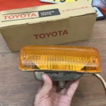 Corona 1970 1971 1972 Front bumper indicator left side (5)