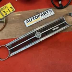 Datsun 1200 120y b110 GL grille with bezels set (2)