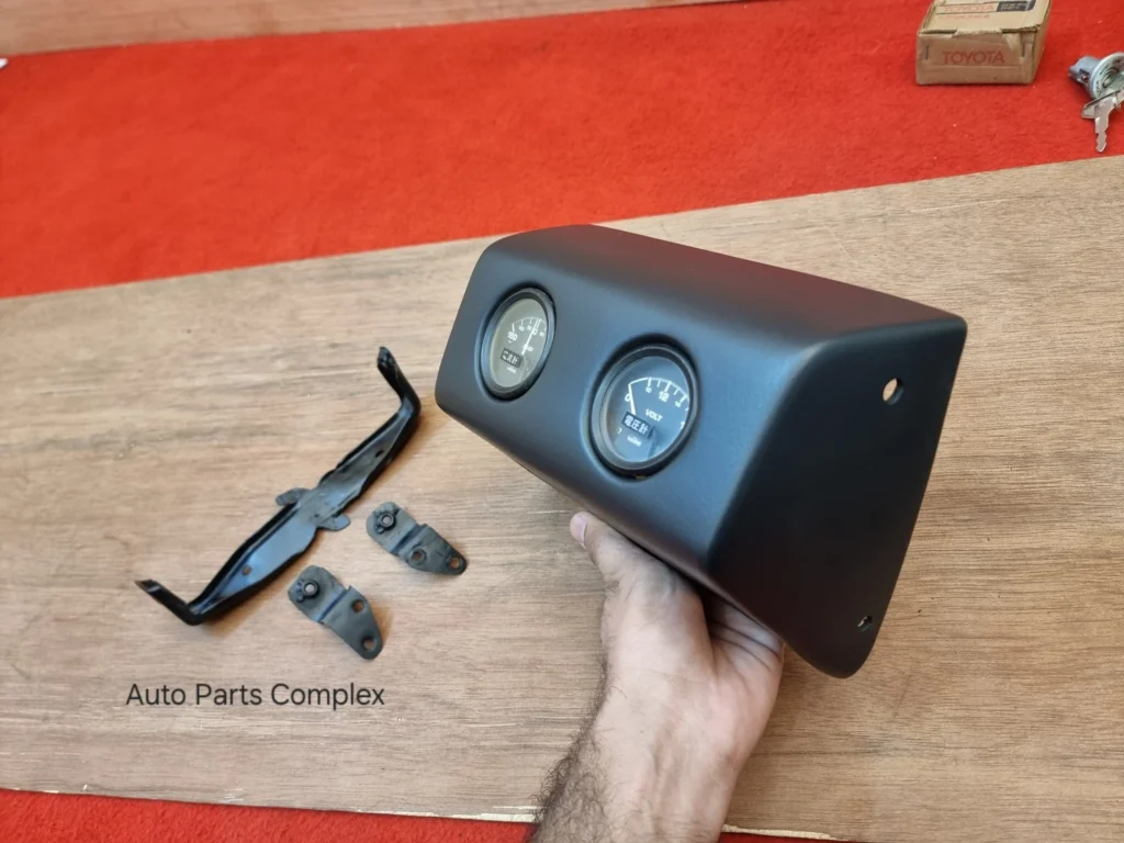 Hilux pickup 1979, 1980, 1981, 1982, 1983 AUX gauges console10