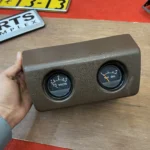 Hilux pickup 1979 - 1983 SR5 voltmeter (2)