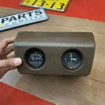 Hilux pickup 1979 - 1983 voltmeter (3)