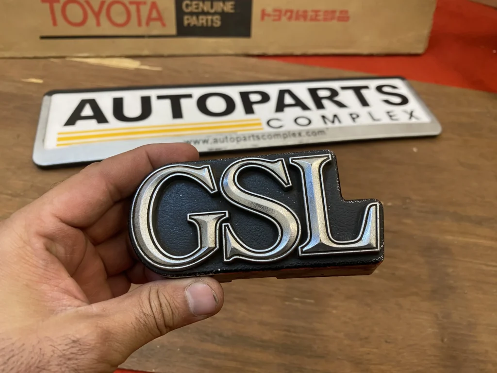 RARE JDM Toyota Corolla TE31 KE30 KE35 GSL Front Badge Emblem 1977 1978 1979 (2)