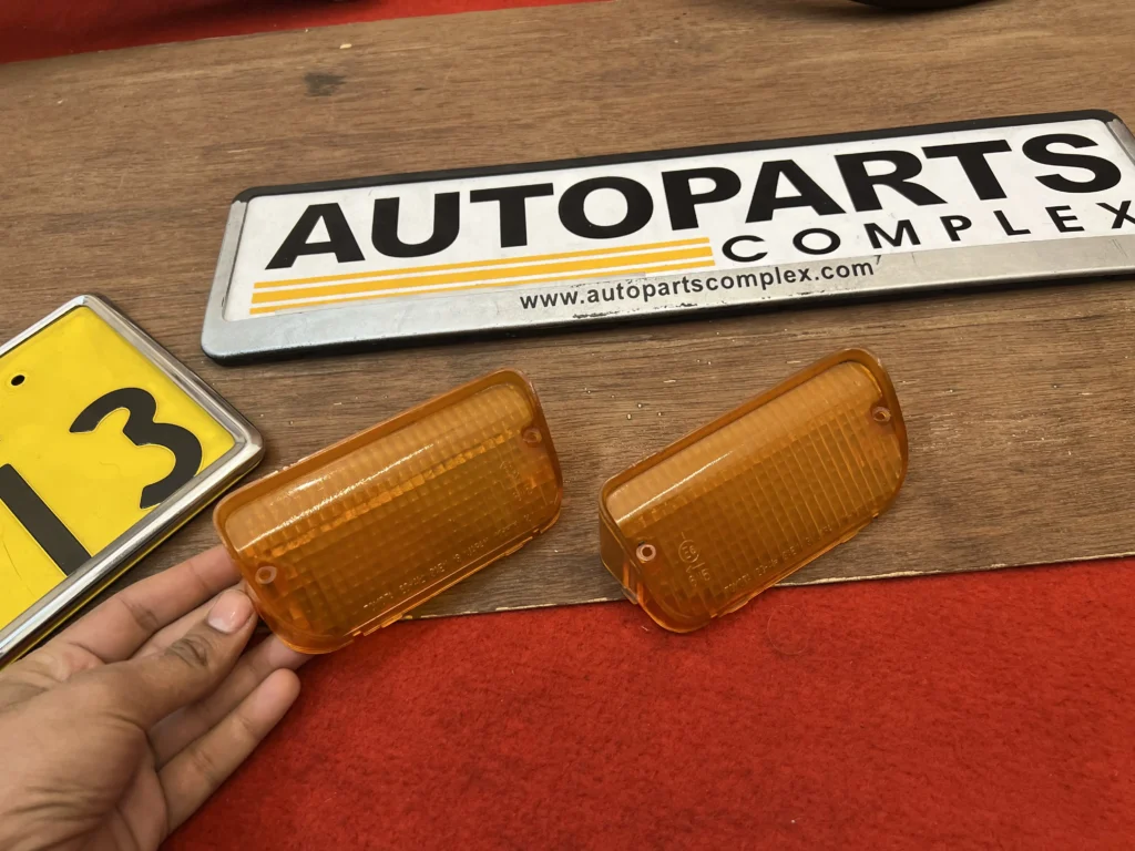 TOYOTA CELICA Bumper Indicator Lenses Ta23 Ra28 Ta21 (2)