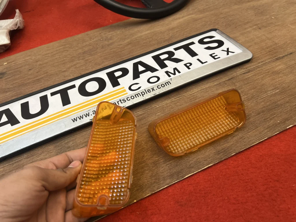 TOYOTA CELICA Bumper Indicator Lenses Ta23 Ra28 Ta21 (7)