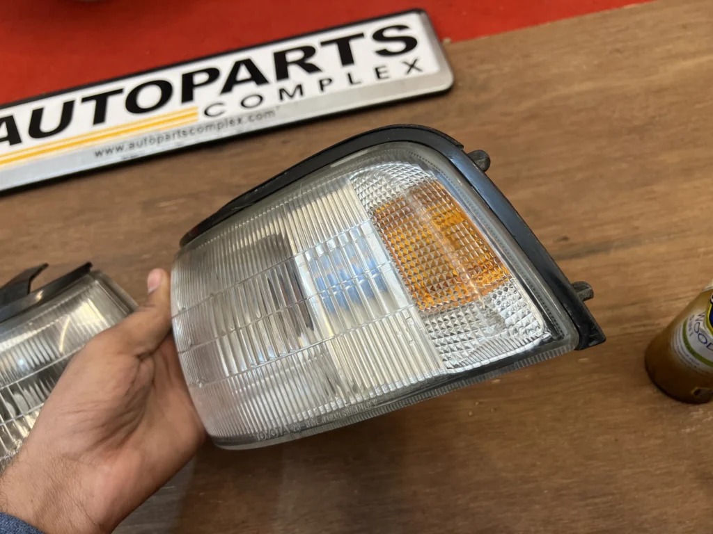 Toyota Cresta GX81 JZX81 1988 - 1992 Front Corner Lamps pair (8)